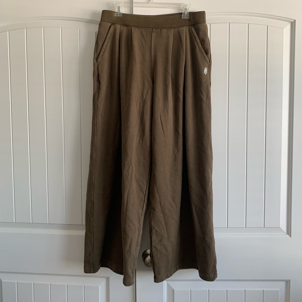 Free people movement pleated sweatpant